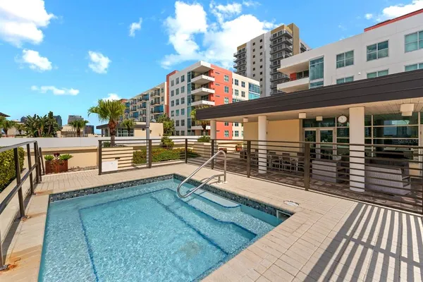 $405,000 | 1208 East Kennedy Boulevard, Unit 723, Tampa, FL 33602