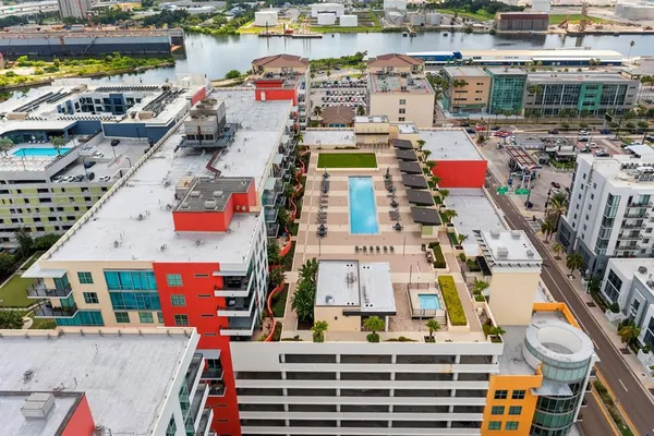 $405,000 | 1208 East Kennedy Boulevard, Unit 723, Tampa, FL 33602