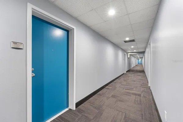 $405,000 | 1208 East Kennedy Boulevard, Unit 723, Tampa, FL 33602