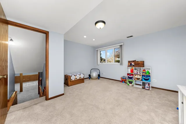 $450,000 | 8125 Elizabeth Avenue, Orland Park, IL 60462