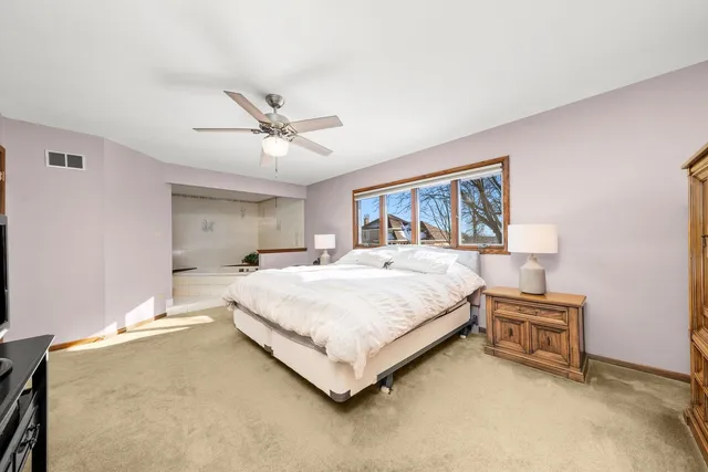 $450,000 | 8125 Elizabeth Avenue, Orland Park, IL 60462