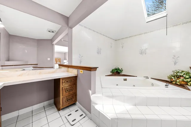 $450,000 | 8125 Elizabeth Avenue, Orland Park, IL 60462