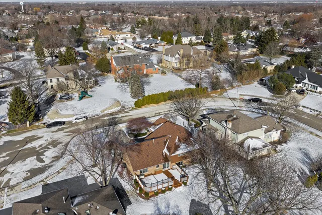 $450,000 | 8125 Elizabeth Avenue, Orland Park, IL 60462