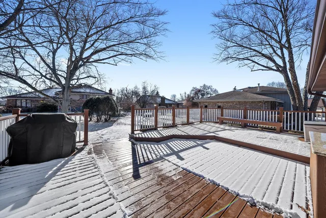 $450,000 | 8125 Elizabeth Avenue, Orland Park, IL 60462