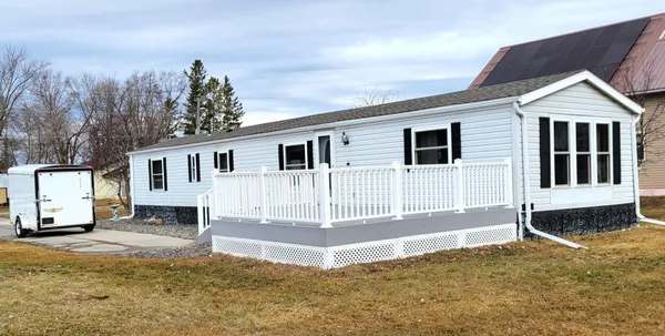 $101,900 | 211 4th Avenue Southeast, Baudette, MN 56623