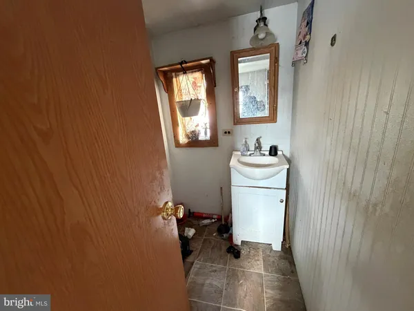 a view of a living room