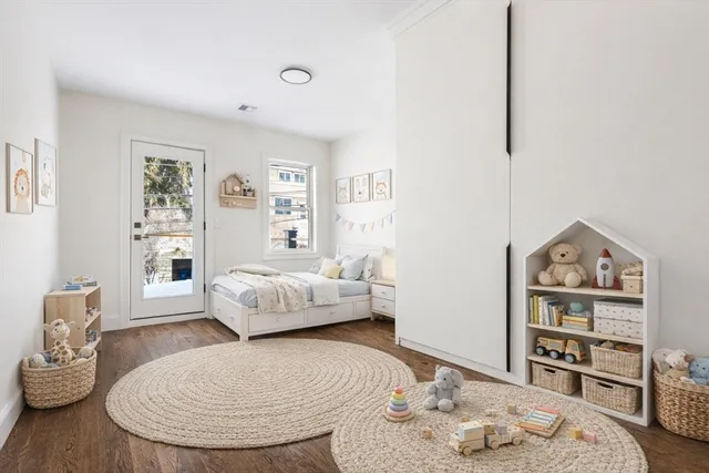 $1,559,000 | 7 Park Avenue Extension, Arlington, MA 02474