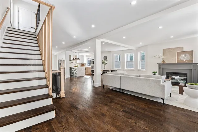 $1,559,000 | 7 Park Avenue Extension, Arlington, MA 02474