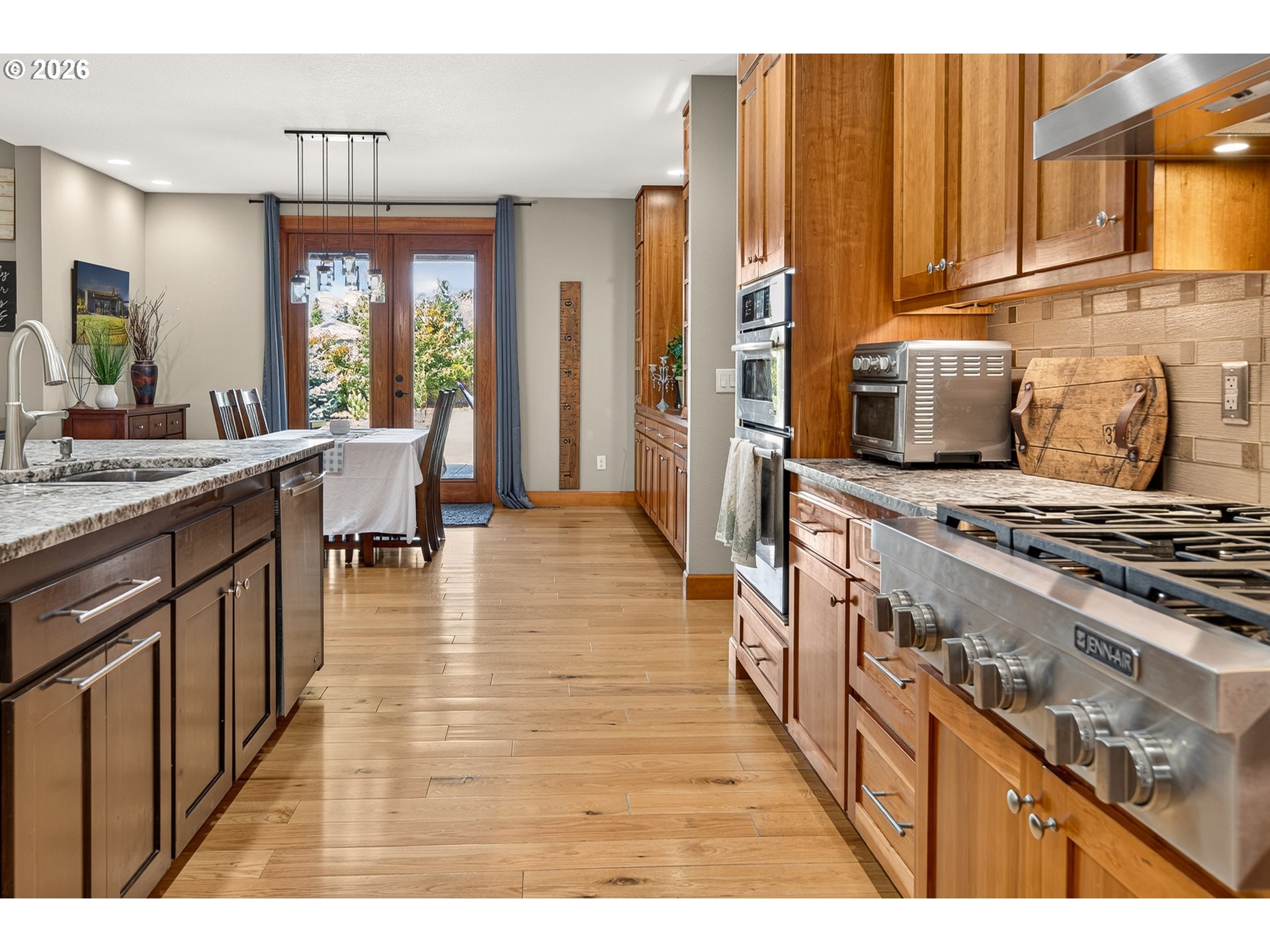5670 Southeast Riverside Drive McMinnville, OR 97128 - Photo 12 of 48