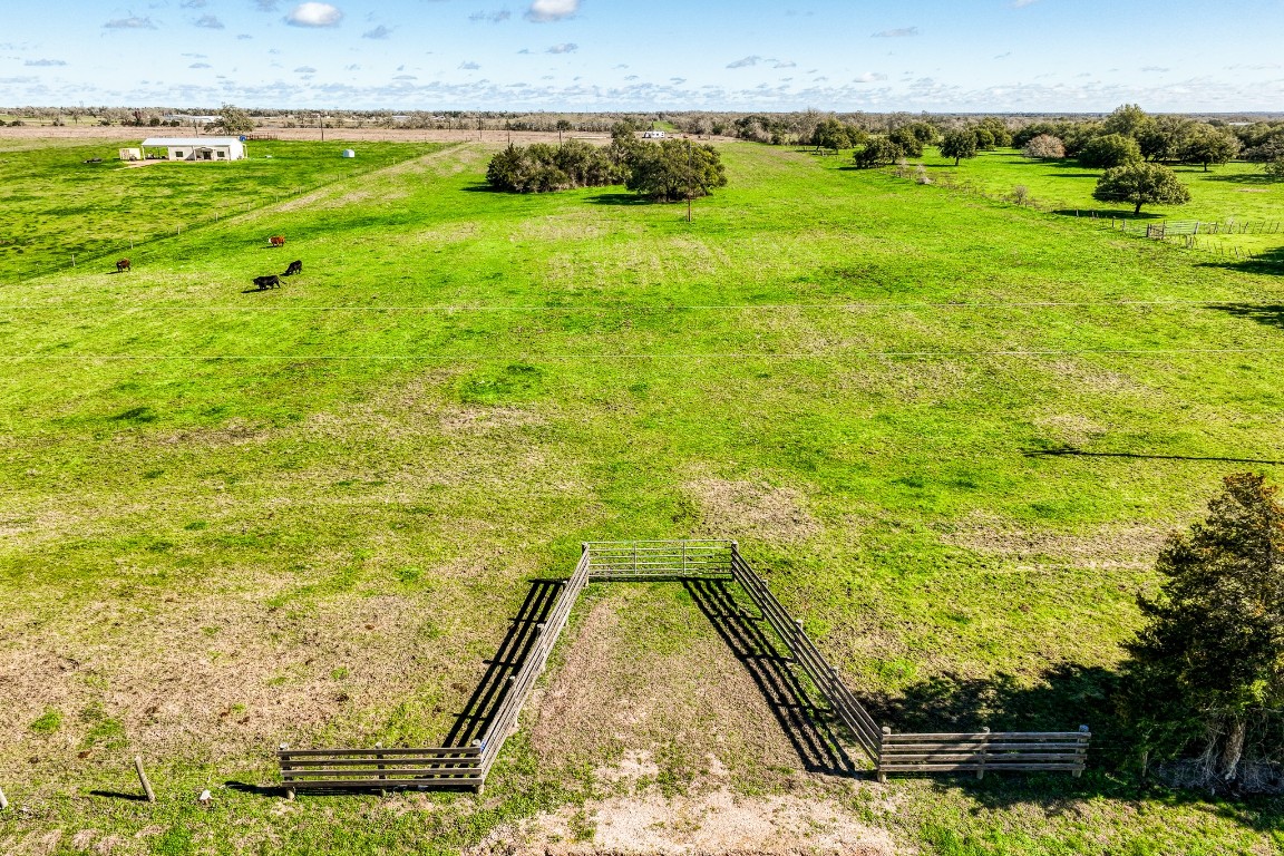 7260 Goehring Road Ledbetter, TX 78946 - Photo 7 of 7