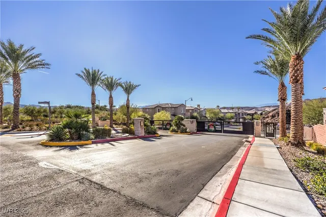 $2,600 | 23 Strada Barbera, Henderson, NV 89011