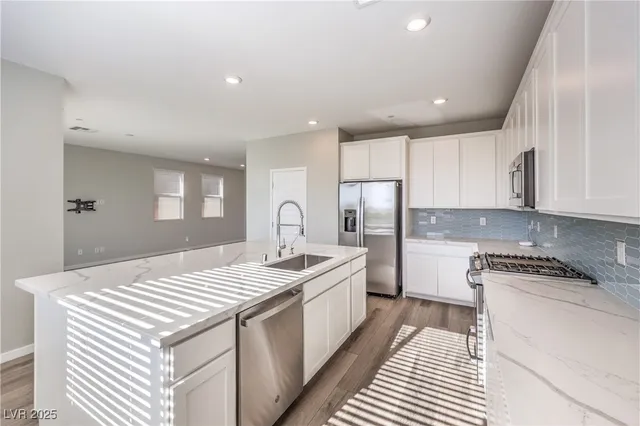 $2,600 | 23 Strada Barbera, Henderson, NV 89011