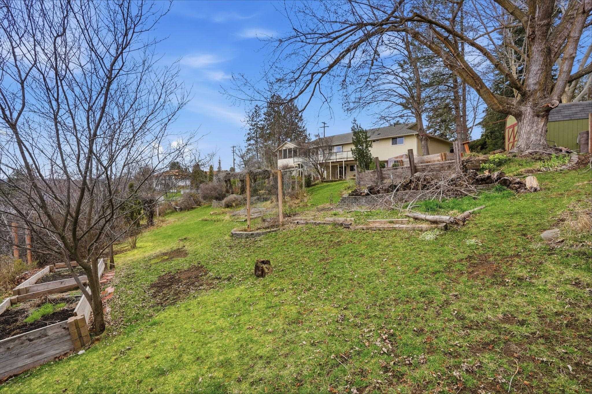 11116 East Fruit Hill Road Spokane, WA 99206 - Photo 37 of 47