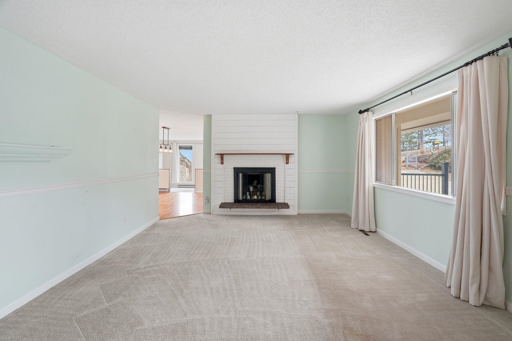 11116 East Fruit Hill Road Spokane, WA 99206 - Photo 6 of 47