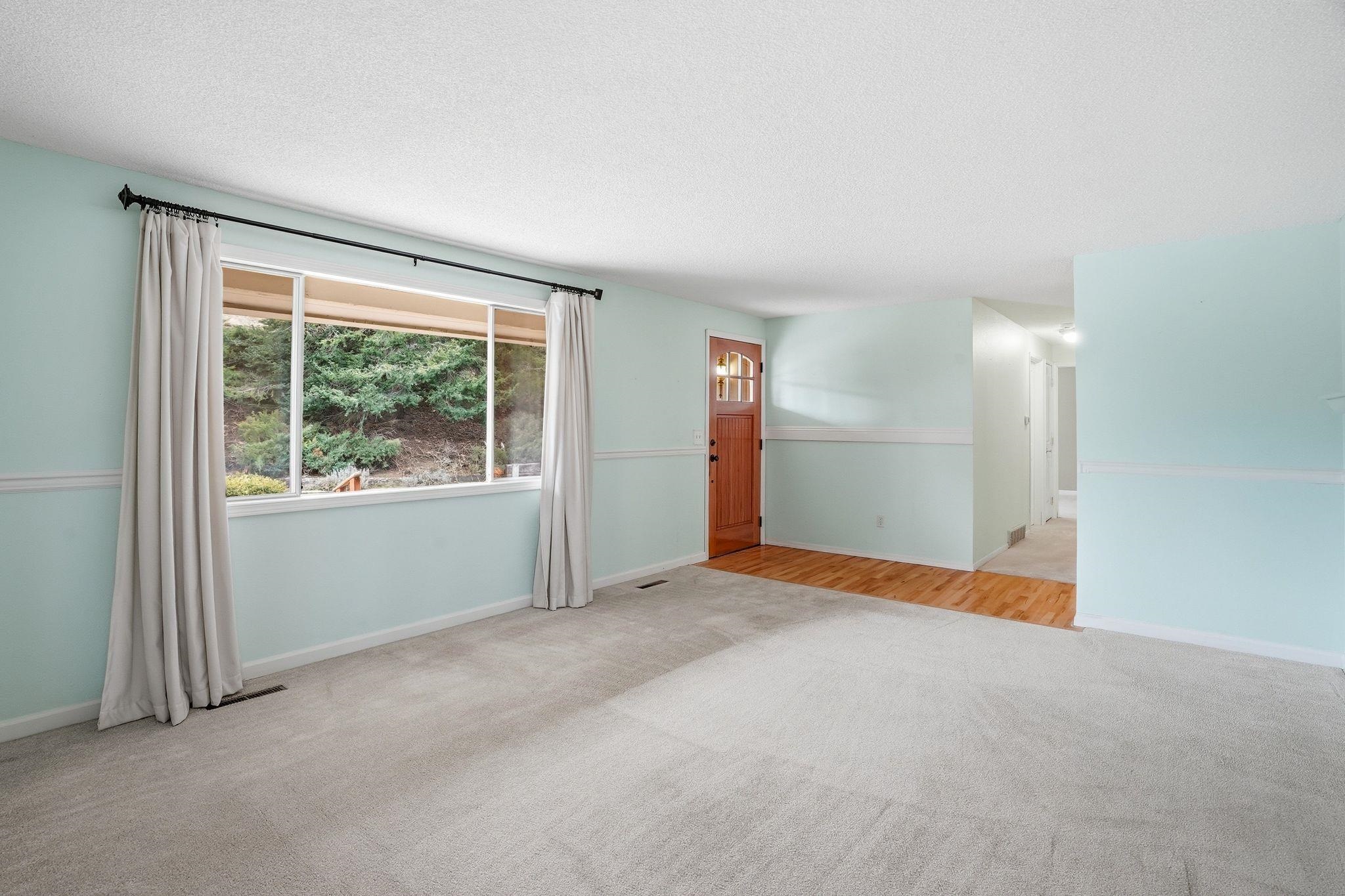 11116 East Fruit Hill Road Spokane, WA 99206 - Photo 8 of 47