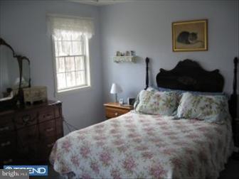 1340 Laurel Road New Ringgold, PA 17960 - Photo 2 of 6 Gallery Image 2