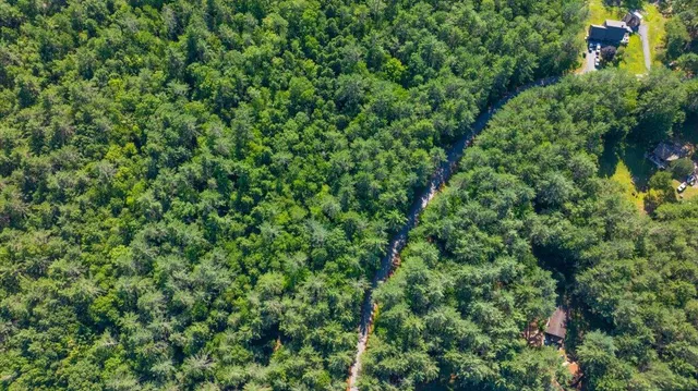 $150,000 | 1 Lake View Drive, Hartford, ME 04220