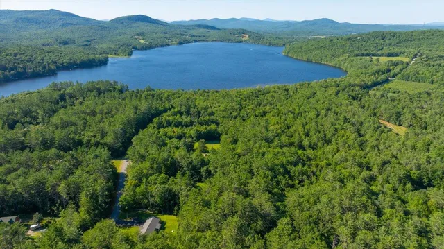 $150,000 | 1 Lake View Drive, Hartford, ME 04220