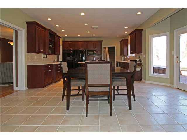 2047 Ridgemere Way Greenwood, IN 46143 - Photo 4 of 14 Gallery Image 4