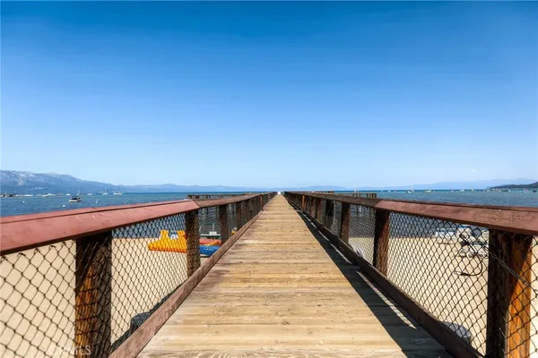 $1,555,000 | 3535 Lake Tahoe Boulevard, Unit 410, South Lake Tahoe, CA 96150