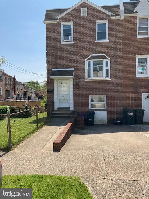 2828 Angus Road Philadelphia, PA 19114 - Photo 1 of 1