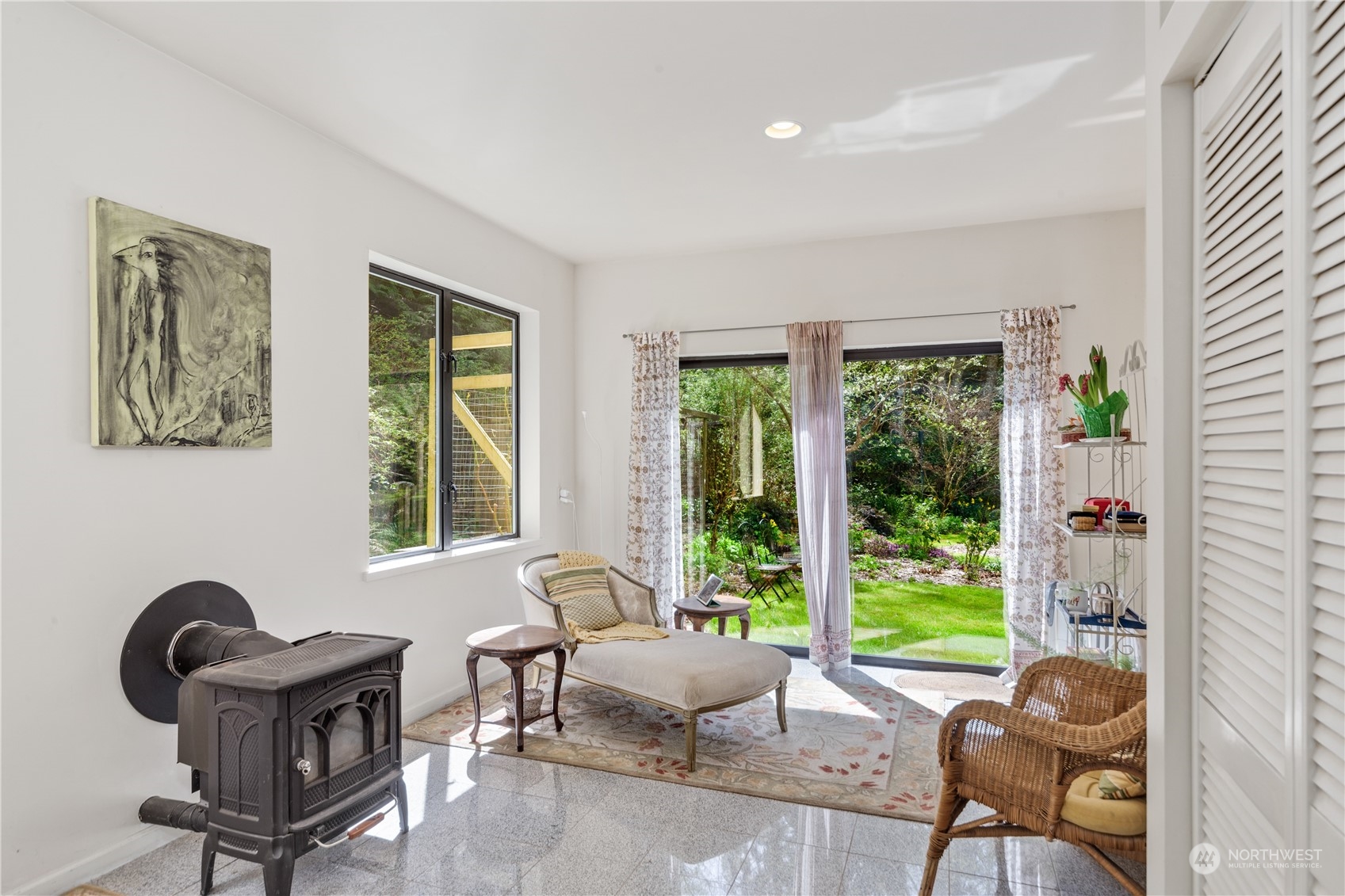 423 Thunder Road Port Townsend, WA 98368 - Photo 17 of 40 Gallery Image 17