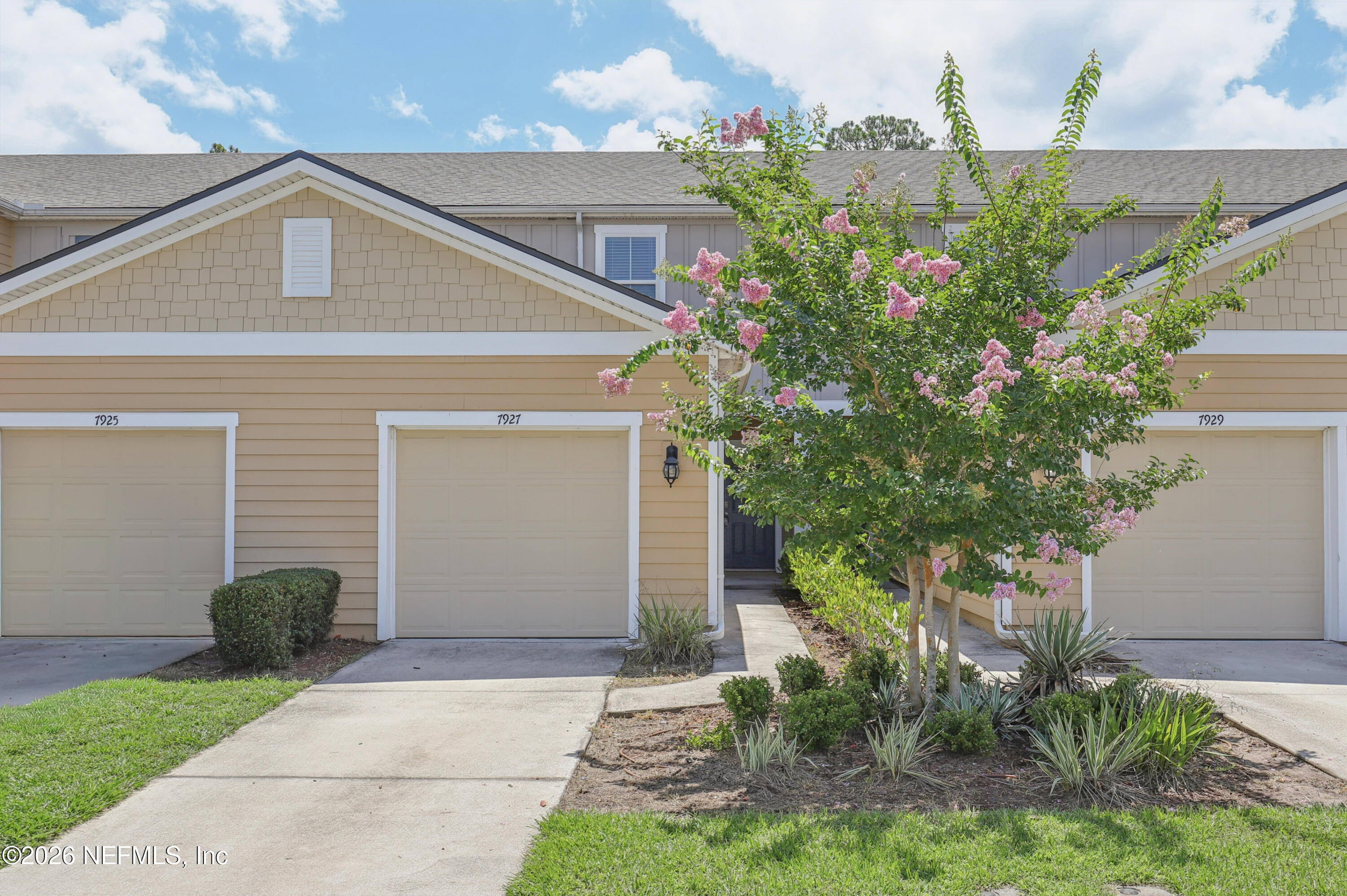 7927 Echo Springs Road Jacksonville, FL 32256 - Photo 1 of 30 Echo Springs - 003