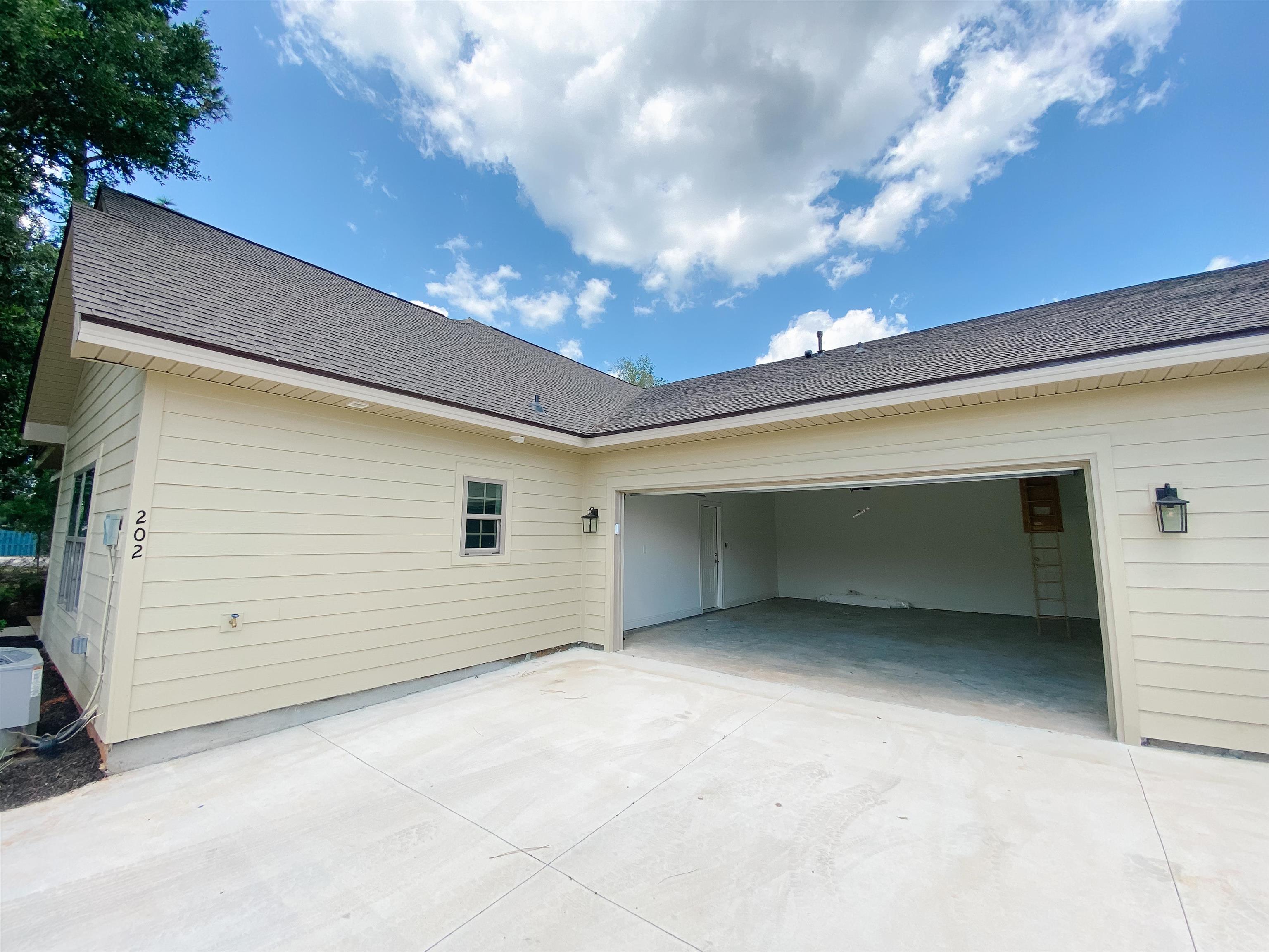 202 Holmes Avenue, Unit 202 Foley, AL 36535 - Photo 12 of 13