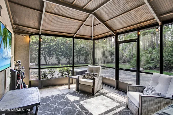 $545,000 | 617 Acorn Court, St. Johns, FL 32259