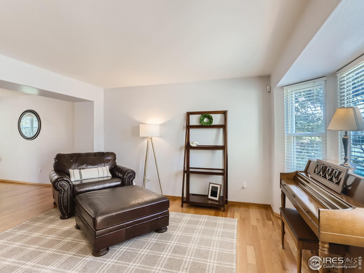 1752 Eldorado Drive Superior, CO 80027 - Photo 3 of 34 a living room with furniture