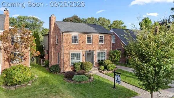 $499,000 | 200 North Melborn Street, Dearborn, MI 48128