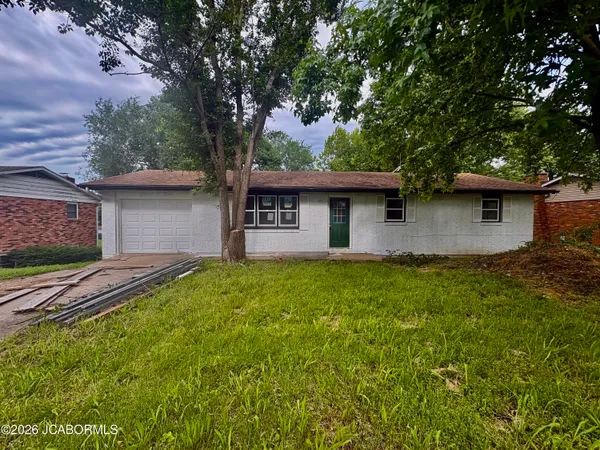 $194,900 | 1809 Iris Drive, Columbia, MO 65202