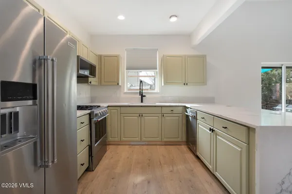 $1,295,000 | 912 East 2nd Street, Eagle, CO 81631