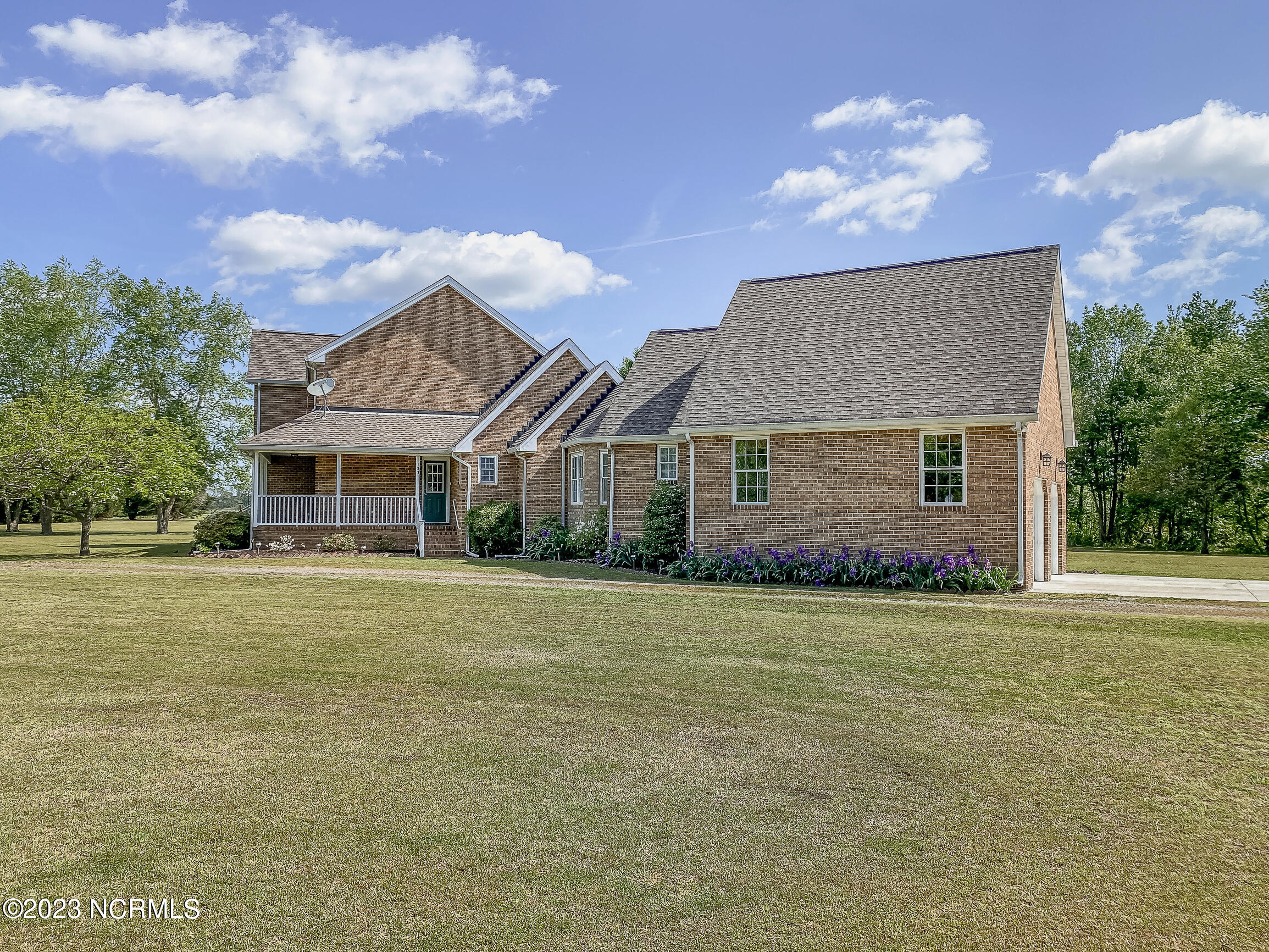 133 Queen Anne Road Moyock, NC 27958 - Photo 5 of 56 IMG_1050