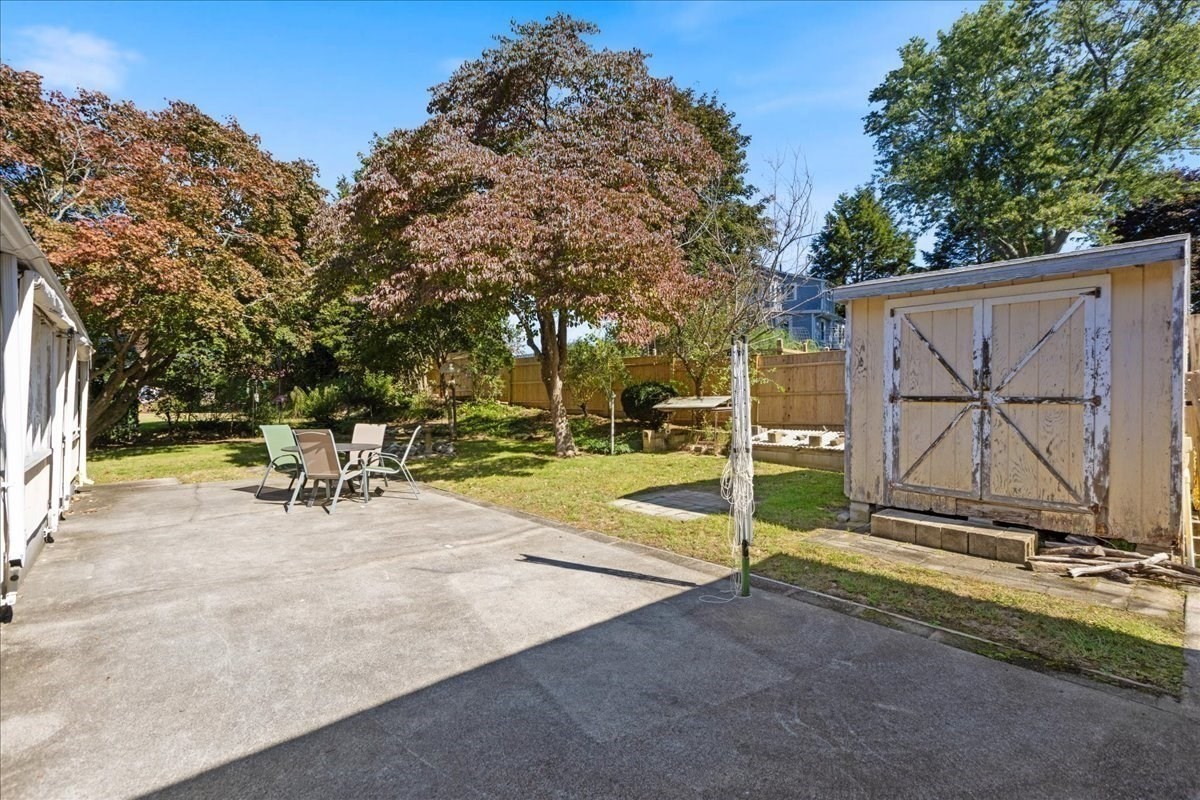 4 Oakhurst Road Beverly, MA 01915 - Photo 35 of 38 Gallery Image 35