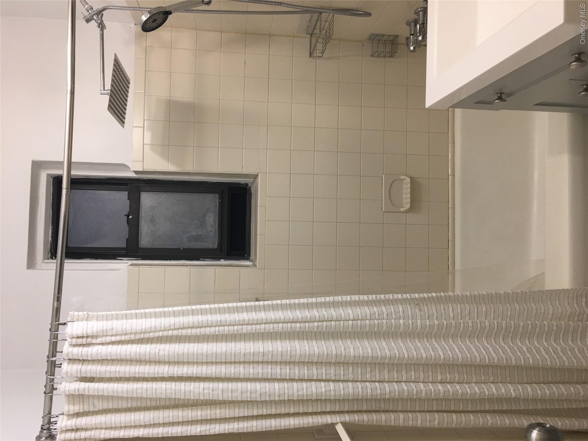 141-30 84th Road, Unit 4F Queens, NY 11435 - Photo 8 of 13 Gallery Image 8