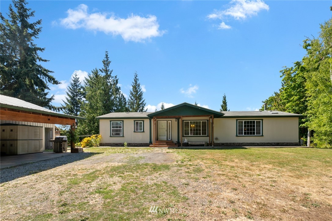 6437 Goodwin Road Everson, WA 98247 - Photo 3 of 39