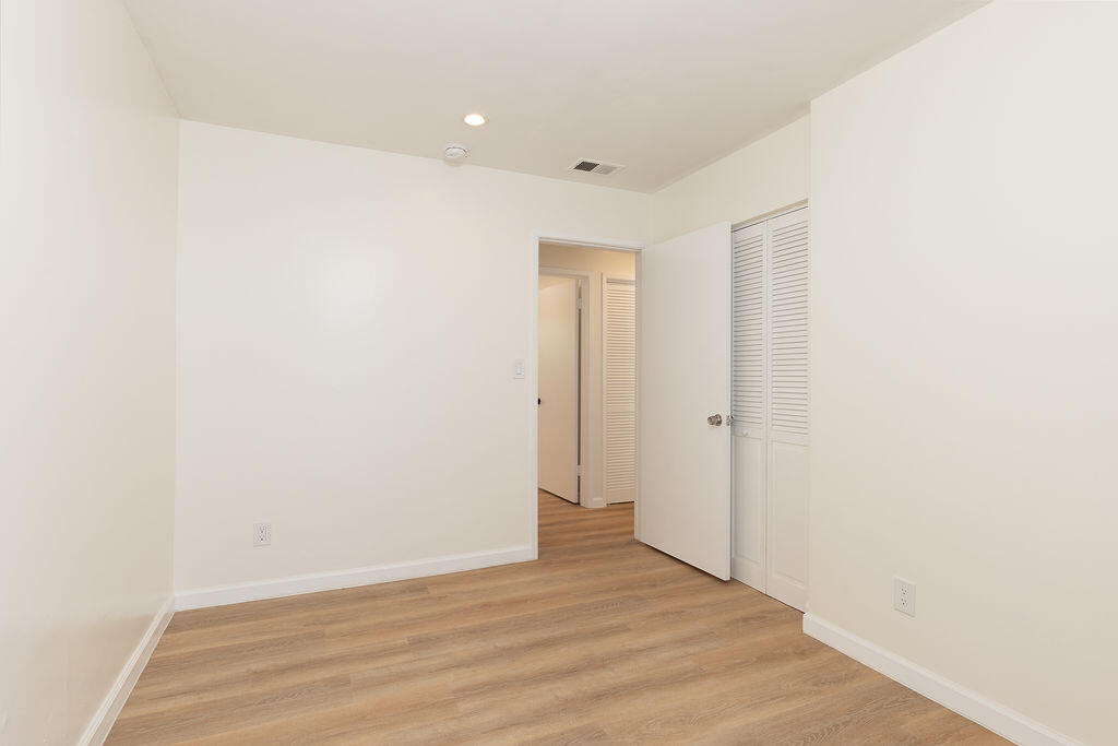 24 Pine Drive Santa Barbara, CA 93105 - Photo 21 of 45 a view of an empty room
