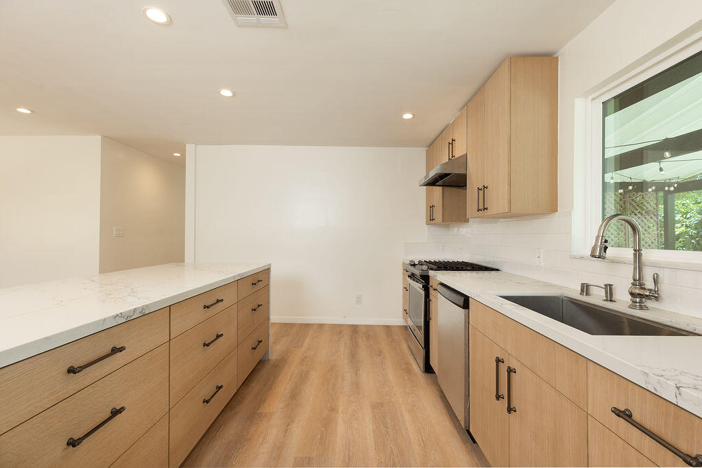 24 Pine Drive Santa Barbara, CA 93105 - Photo 6 of 45