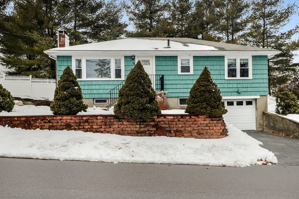 11 Robinwood Road Dedham, MA 02026 - Photo 1 of 39 Gallery Image 1