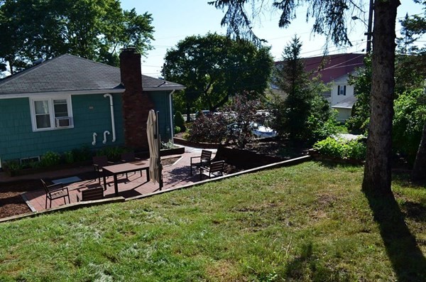 11 Robinwood Road Dedham, MA 02026 - Photo 38 of 39 Gallery Image 38