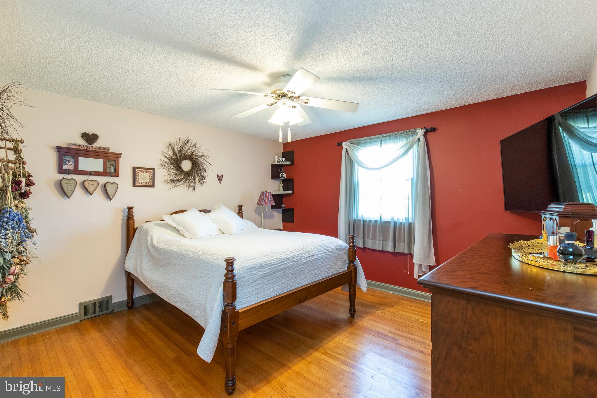 2626 Radcliffe Road Broomall, PA 19008 - Photo 17 of 28 Gallery Image 17