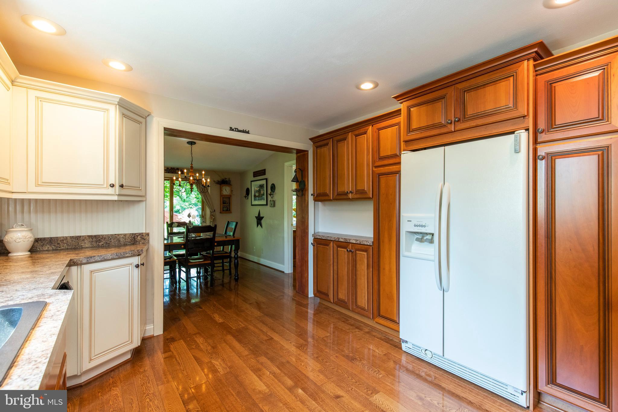 2626 Radcliffe Road Broomall, PA 19008 - Photo 4 of 28 Gallery Image 4