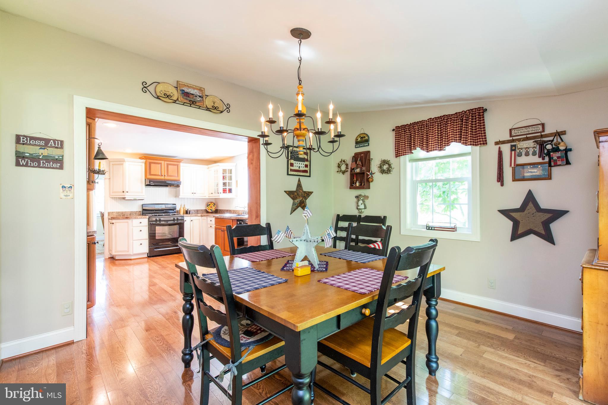 2626 Radcliffe Road Broomall, PA 19008 - Photo 7 of 28 Gallery Image 7