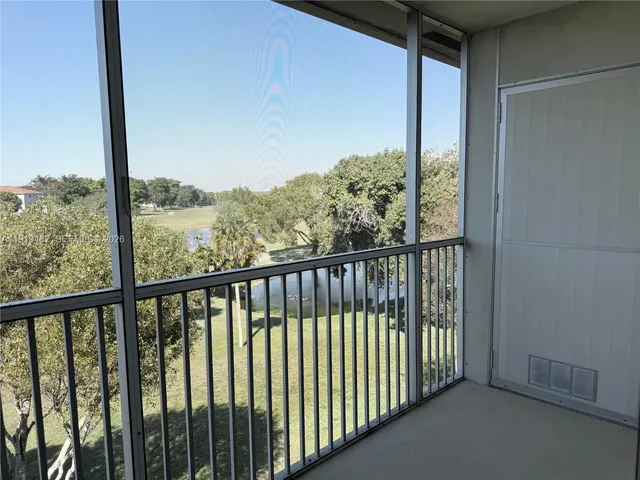 $1,500 | 850 Southwest 133rd Terrace, Unit 416B, Pembroke Pines, FL 33027