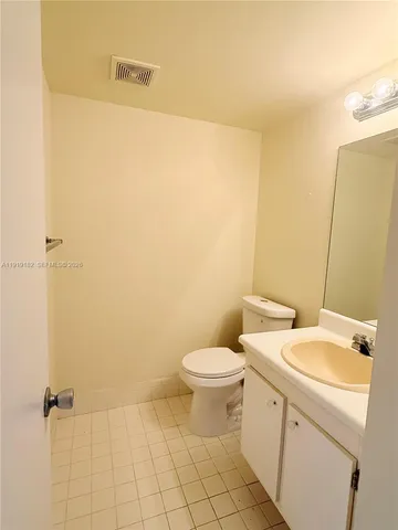 $1,500 | 850 Southwest 133rd Terrace, Unit 416B, Pembroke Pines, FL 33027