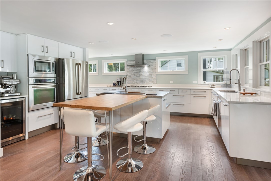 39 Shore Drive Warren, RI 02885 - Photo 21 of 44