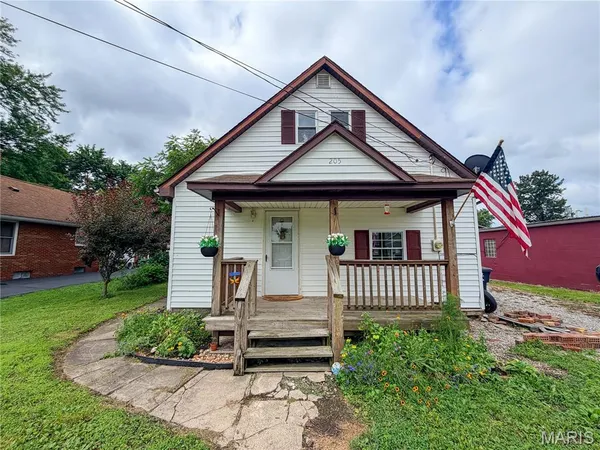 $110,000 | 205 Fisher, Sawyerville, IL 62085