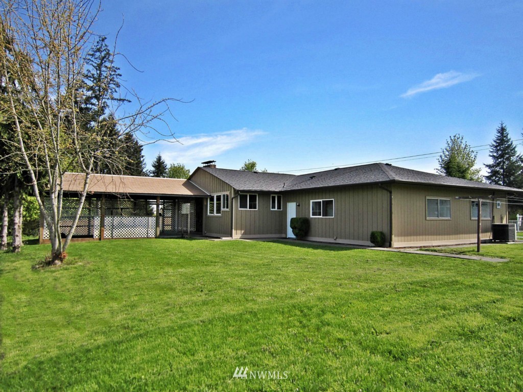 10805 Case Road Southwest Olympia, WA 98512 - Photo 2 of 15 Gallery Image 2