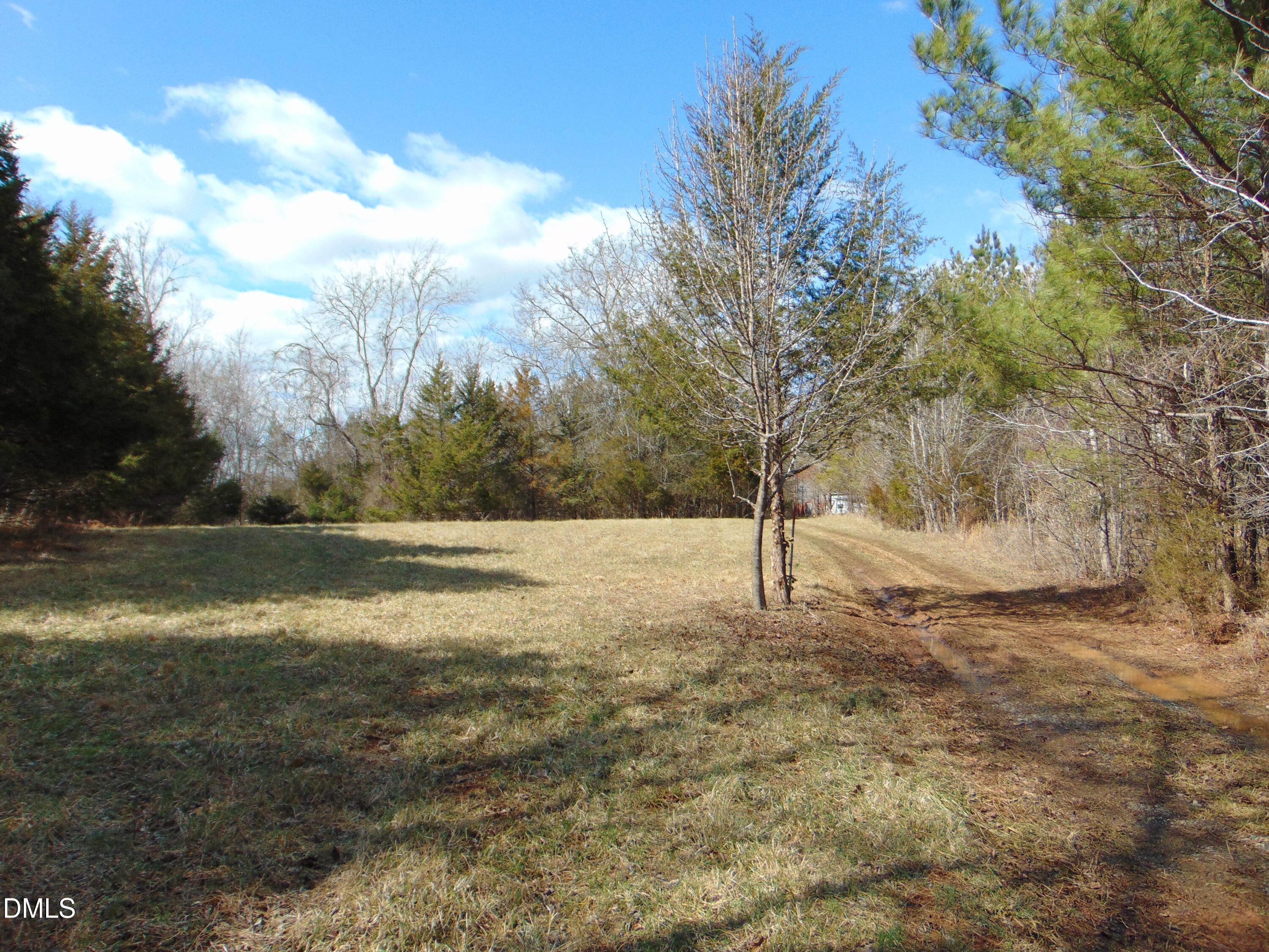 0 Park Springs Road Providence, NC 27315 - Photo 26 of 46 a view of dirt yard with a barn